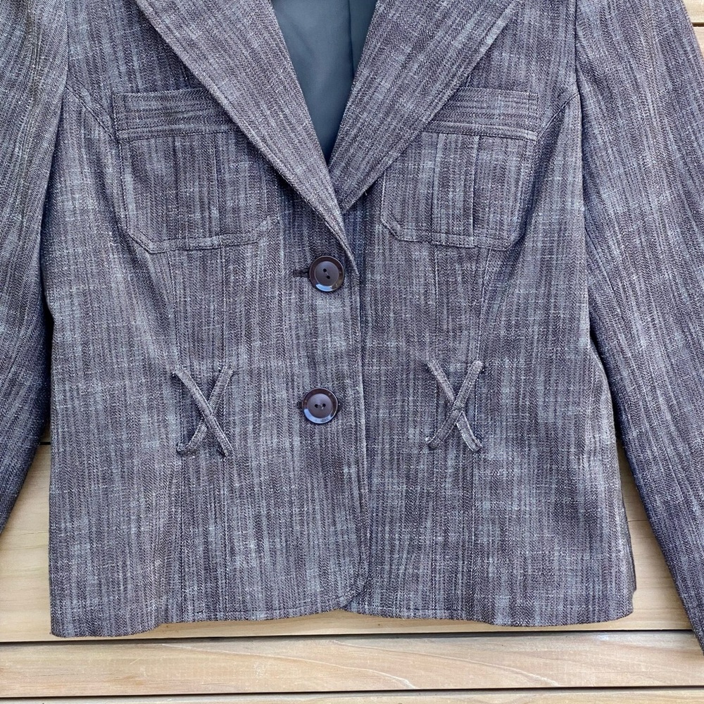 Agb Petite Cropped 2 Button Blazer Jacket 8p - image 3